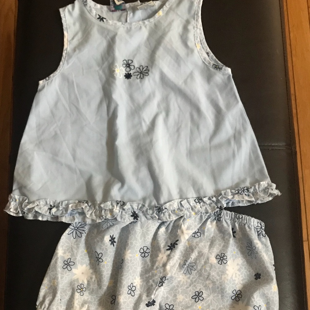 Toddler girls size 24 months outfit